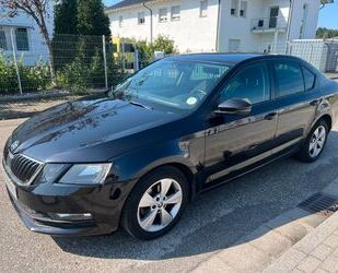 Skoda Skoda Octavia Limo Ambition *1,6 *AUTOMATIK* Gebrauchtwagen