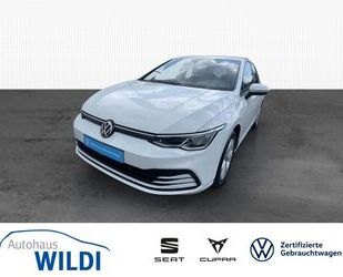 VW Volkswagen Golf VIII Life 1.0 eTSI DSG NAV LED ACC Gebrauchtwagen