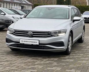 VW Volkswagen Passat Variant DSG*NAVI*ACC*SHZ*CAM Gebrauchtwagen