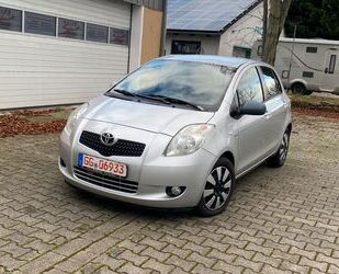 Toyota Toyota Yaris 1.4 D4D E4 Klima Gebrauchtwagen