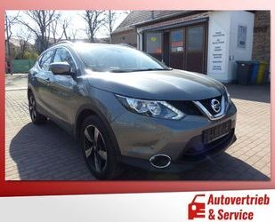 Nissan Nissan Qashqai 1.2 Autom. P-Dach,Navi,Sitzh., AHK Gebrauchtwagen