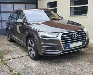 Audi Audi Q7 Exclusive, 7Sitzer*PANO*ACC*360°Allradlenk Gebrauchtwagen