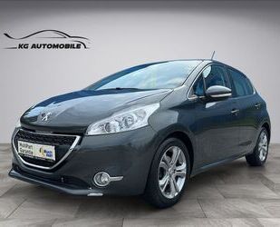 Peugeot Peugeot 208 1,2 Allure SERVICE NEU Gebrauchtwagen