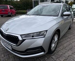 Skoda Skoda OCTAVIA 1,5 ETSI MILD HYBRID DSG7 COMBI STYL Gebrauchtwagen