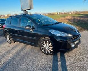 Peugeot Peugeot 207 SW Urban Move/TÜV NEU /KLIMA / P .DACH Gebrauchtwagen