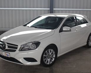 Mercedes-Benz Mercedes-Benz A 200 Klima Kamera Leder SHZ NAVI LM Gebrauchtwagen