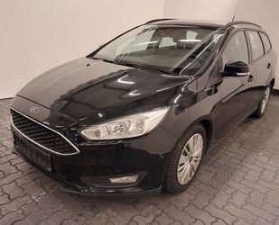 Ford Ford Focus Turnier *1.HAND*SHZ*KLIMA*PDC* Gebrauchtwagen