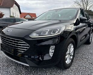 Ford Ford Kuga Titanium/ Fahrassistenz-Paket/Automatik/ Gebrauchtwagen