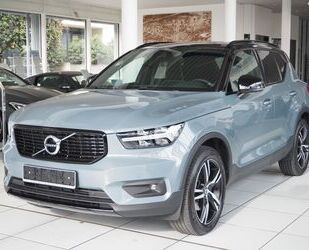 Volvo Volvo XC40 R Design DAB/Pano/ACC/LED/19