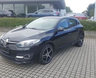 Renault Renault Megane III 1.2 TCE Paris NAVI PDC 4 WKR Gebrauchtwagen