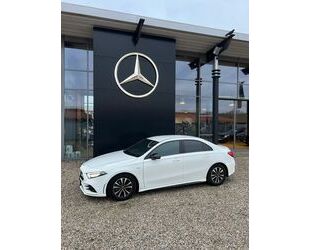 Mercedes-Benz Mercedes-Benz A 180 Lim. *AMG Line*Kamera*Memory* Gebrauchtwagen