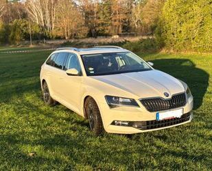 Skoda Skoda Superb 2.0 TDI DSG Style Combi Style Gebrauchtwagen