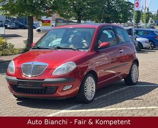 Lancia Lancia Ypsilon 1.4 16V Platino *Klimaautom.*BOSE*L Gebrauchtwagen