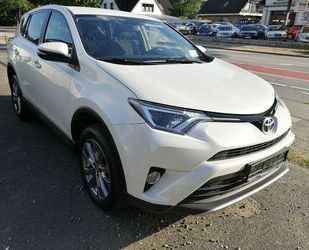 Toyota Toyota RAV4/Klima/Navi/Kamera/Neuwertiger Zustand Gebrauchtwagen