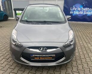 Hyundai Hyundai ix20 1.4 SCHECKHEFT GEPFLEGT KLIMAANLAGE Gebrauchtwagen