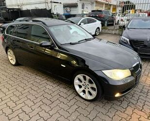 BMW BMW 330 Touring 330d*NAVI*PANO*LEDER*STERNENHIMMEL Gebrauchtwagen