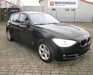 BMW BMW 118d Sport Line*Xenon*Automatik*KeylessGo* Gebrauchtwagen