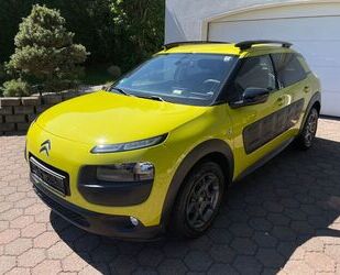 Citroen Citroën C4 Cactus Shine AUTOMATIK,8xbereift,NAVI,A Gebrauchtwagen