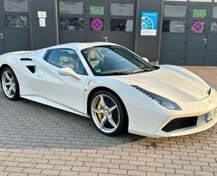 Ferrari Ferrari 488 Spider*Lift*NAV*Racing*RFK*Miete*Mietk Gebrauchtwagen