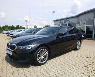 BMW BMW 320d Touring >AUT/NAV/LED-Licht/SHZ/Leder< Gebrauchtwagen