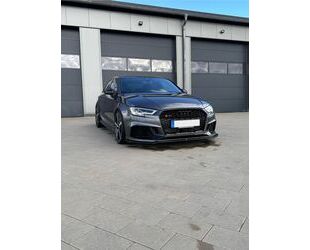 Audi Audi RS3 / Matrix LED / 280kmh / RS Pakete / B&O Gebrauchtwagen