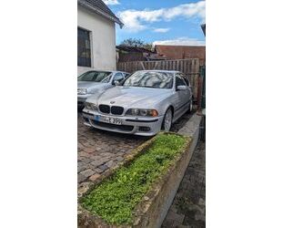 BMW BMW 523i M-Paket Schiebedach E39 2,5 Liter 6Zylind Gebrauchtwagen