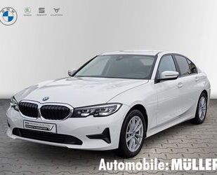 BMW BMW 320 i Advantage Limousine Park-Assistent HUD N Gebrauchtwagen