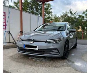 VW Volkswagen Golf 8 2.0 TDI , Top gepflegt Mondstei Gebrauchtwagen