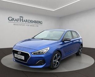 Hyundai Hyundai i30 1.0 T-GDI Passion + / NAVI/SHZ/PDC/LM/ Gebrauchtwagen