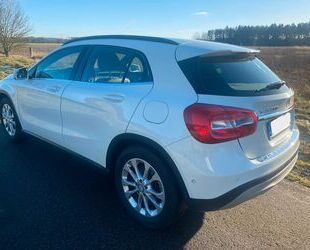 Mercedes-Benz Mercedes-Benz GLA 200 TÜV+Inspektion neu, Klima, N Gebrauchtwagen