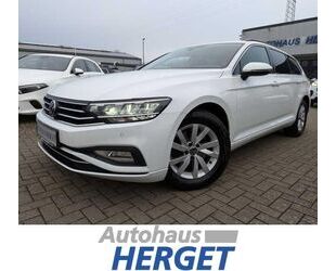 VW Volkswagen Passat Variant 2.0 TDI SCR DSG Business Gebrauchtwagen