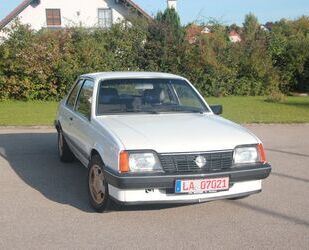 Opel Opel Ascona C Coupe 1.6S 2 Türer Gebrauchtwagen