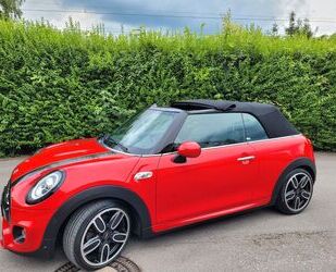 Mini MINI Cooper S Cabrio / JCW Paket /Garantie Gebrauchtwagen