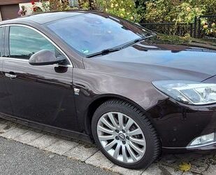 Opel Opel Insignia 2.0 BiT CDTI 4x4 OPC-Line Leder Kame Gebrauchtwagen