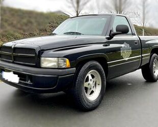 Dodge Dodge RAM 5,9 V8 SS/T Sondermodel Sport RC Tausch Gebrauchtwagen