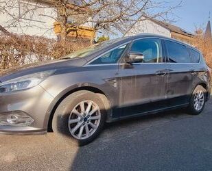 Ford S-Max Gebrauchtwagen