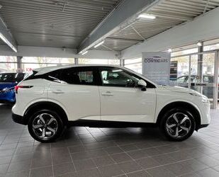 Nissan Nissan Qashqai 1.3 Connecta LED+KEYLESS+360°+ACC+ Gebrauchtwagen