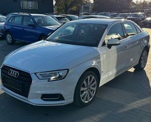 Audi Audi A3 1.6 TDI design /PDC/TEMP/SHZ/LEDER Gebrauchtwagen