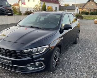 Fiat Fiat Tipo 5-Türer Hatchback 1.0 100PS LIFE Gebrauchtwagen