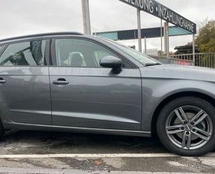 Audi Audi A3 Sportb. attract. ultra STronic,Pano,Scheck Gebrauchtwagen