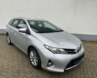 Toyota Toyota Auris 1,4-l-D-4D Life MultiMode Gebrauchtwagen