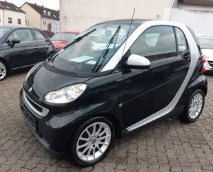 Smart Smart ForTwo fortwo coupe Micro Hybrid Drive 52kW Gebrauchtwagen