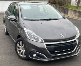 Peugeot Peugeot 208 Active 1.2/1.Hand/Shg/Klima/PDC/Scheck Gebrauchtwagen