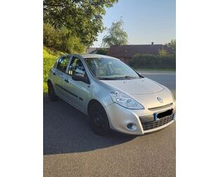 Renault Renault Clio Yahoo! 1.2 16V 75 Yahoo! Gebrauchtwagen