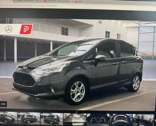 Ford Ford B-Max B-MAX Titanium Sitzhz NAVI PDC vo+ht Te Gebrauchtwagen