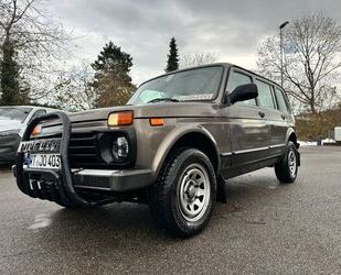 Lada Lada Niva Spezial 4x4 AVTOVAZ*74.000 Km*HU NEU*1.H Gebrauchtwagen