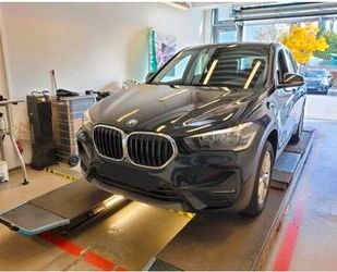 BMW BMW X1 sDrive 18i Navi/ParkAss/Kamera/LenkrHeiz/Te Gebrauchtwagen