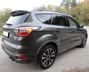 Ford Ford Kuga 1,5 EcoBoost 4x4 134kW ST-Line Automat . Gebrauchtwagen