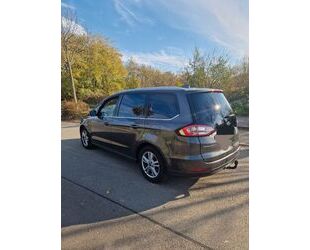 Ford Ford Galaxy 2,0 EcoBlue 110kW Titanium Auto Titani Gebrauchtwagen