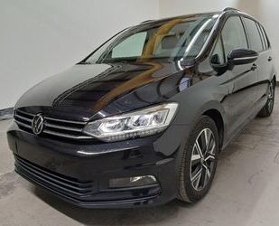 VW Volkswagen Touran 1.5 TSI Comfortline ACC 7-SITZER Gebrauchtwagen